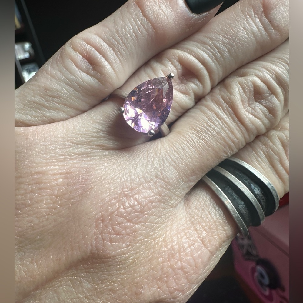 Stunning Pink CZ Sterling Silver 925 Teardrop Solitaire Ring size 7